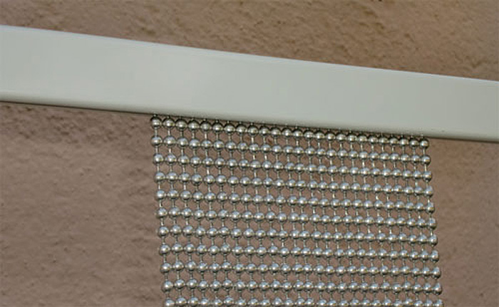 Beaded curtain fixing