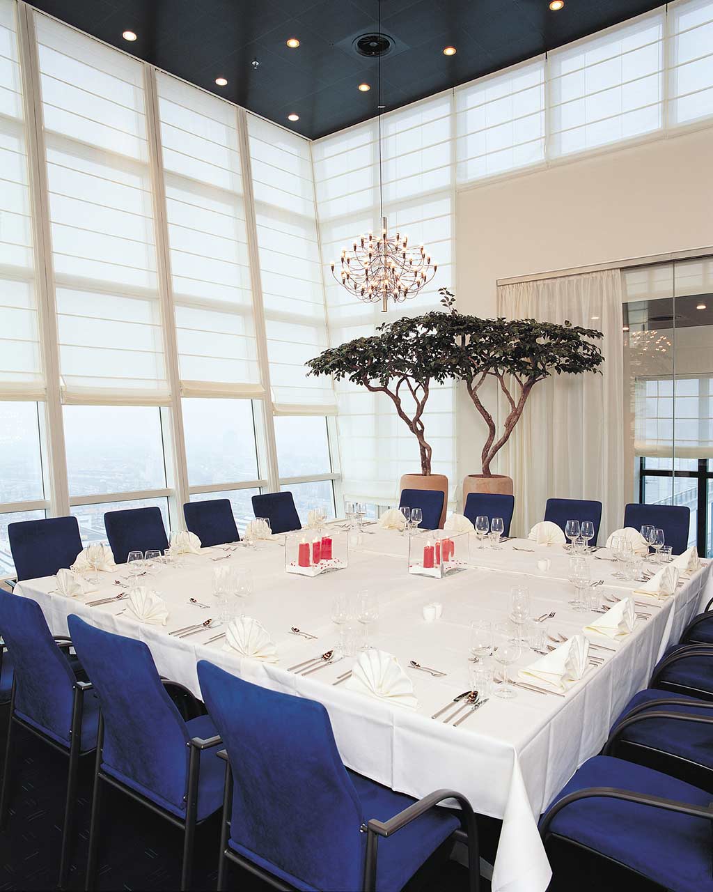 Dining area with conservatory blinds