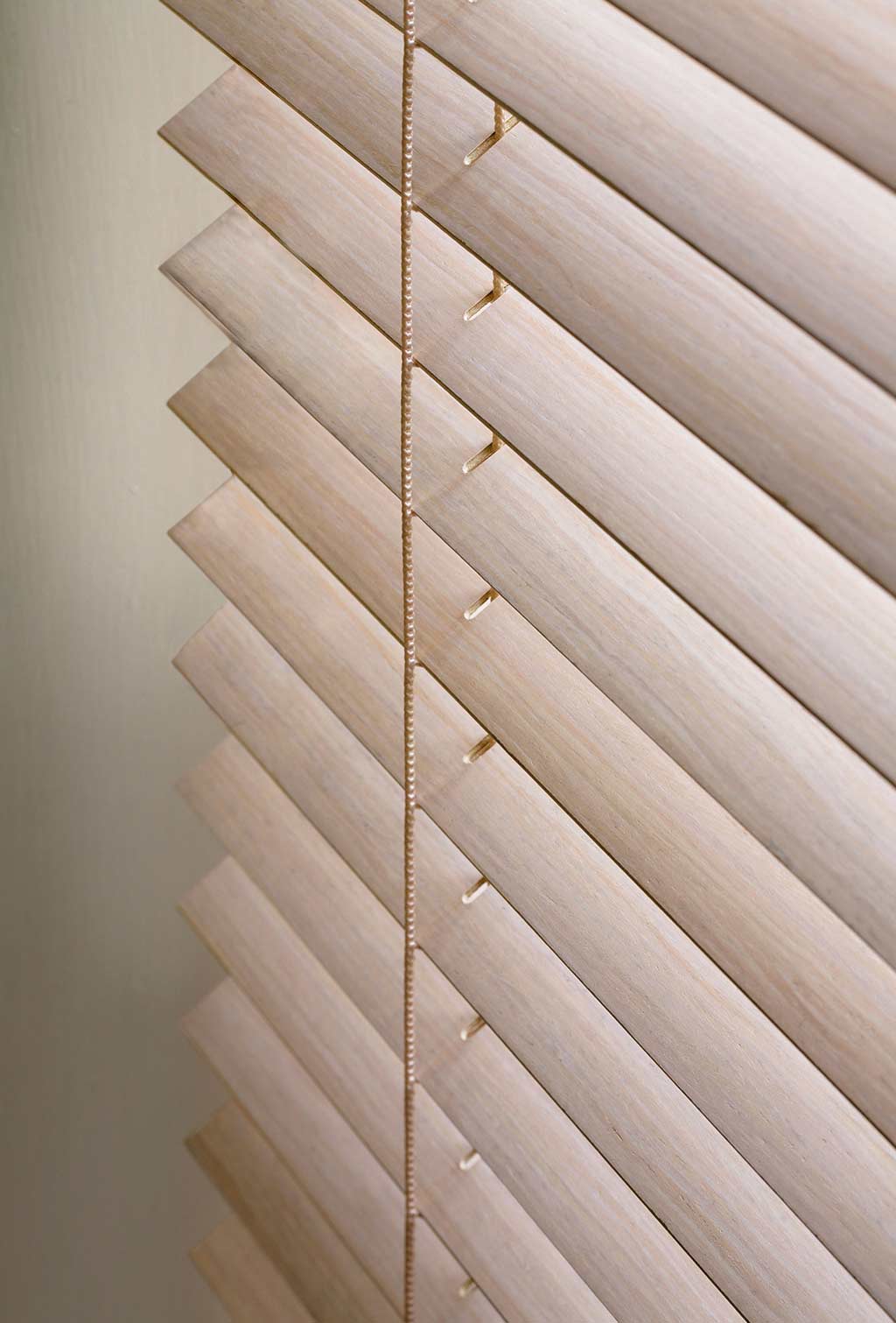 Wooden venetian blinds detail